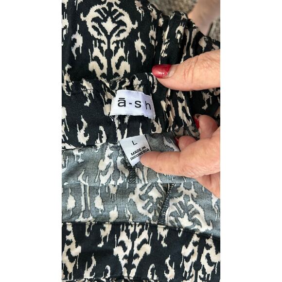 Wide Leg Cropped Pants Elastic Waist Black Aztec Flowing Boho Chic DASH SZ L - Picture 6 of 7